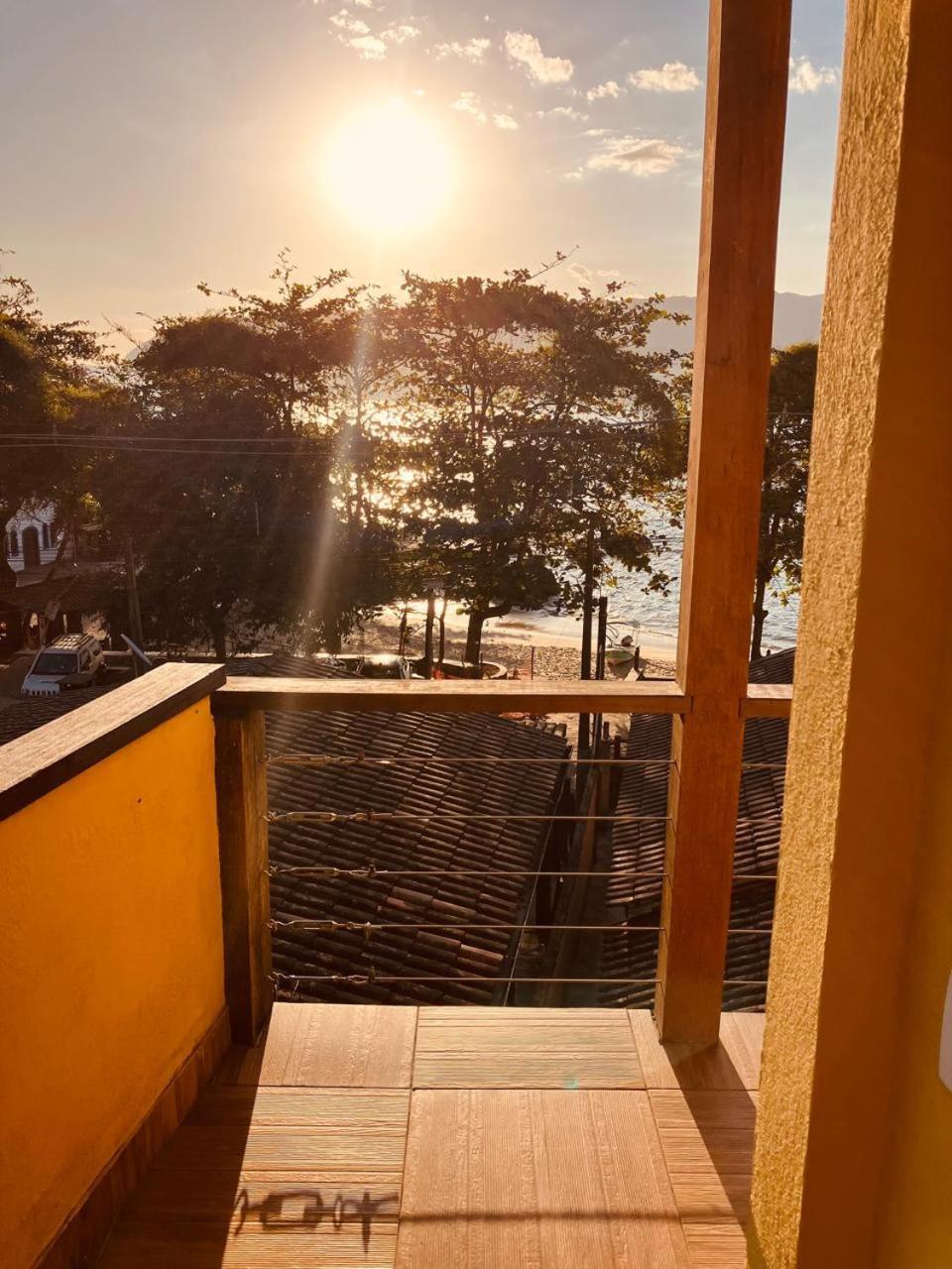 Yellow House Beira Mar Portinho Villa Илябела Екстериор снимка