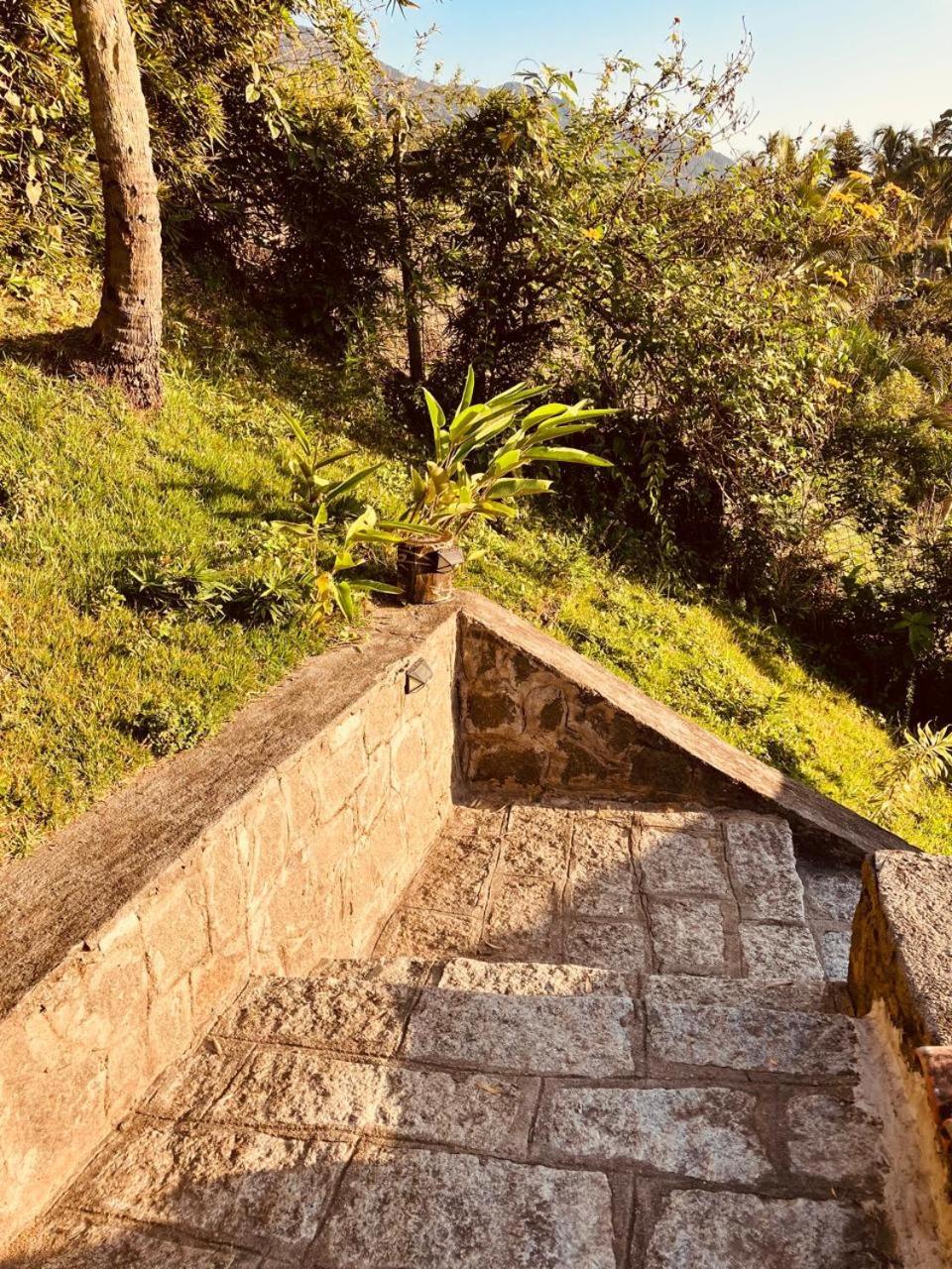 Yellow House Beira Mar Portinho Villa Илябела Екстериор снимка